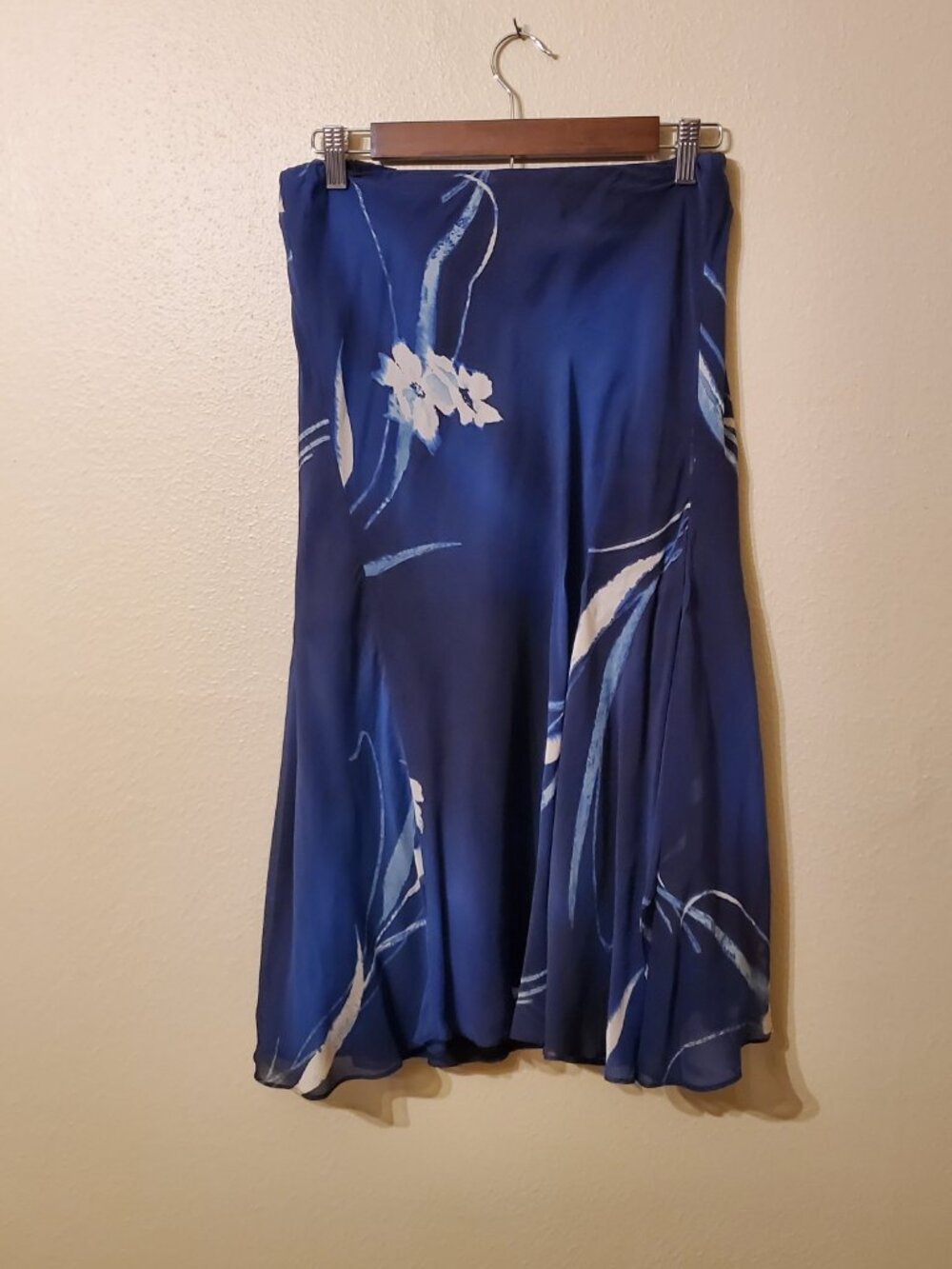 Lauren Ralph Lauren Midi Blue Floral Silk Blend Ruffled Slip Skirt W/Slit Size L
